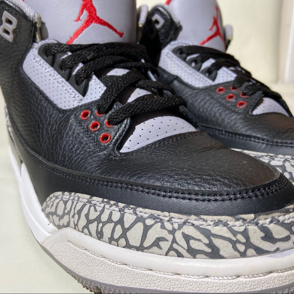 Nike Air Jordan 3 Retro OG, Black Cement - Picture 6 of 7